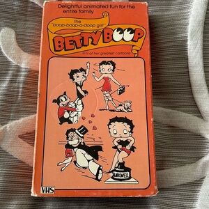 Betty Boop VHS tape 9 of her greatest cartoons from the 1930’s in B&W